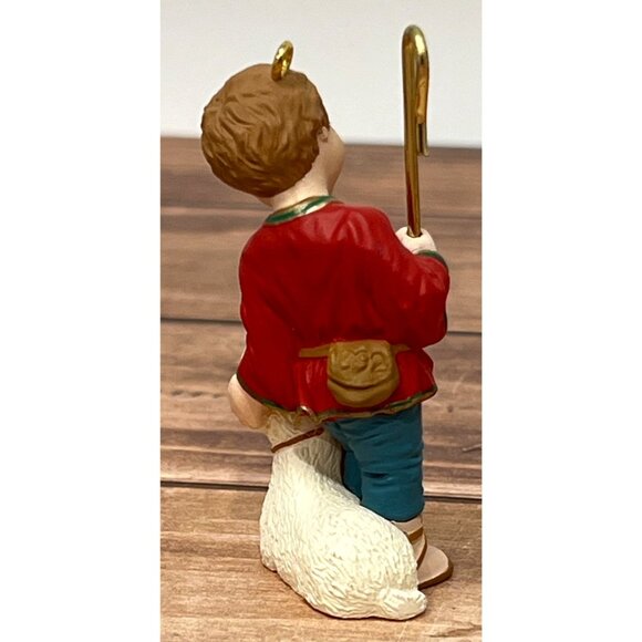 1992 HALLMARK KEEPSAKE ORNAMENT LOVING SHEPHERD QX515-1 LAMB - Picture 7 of 8